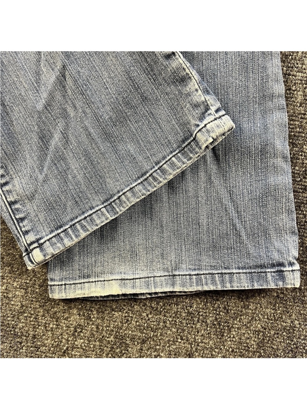 Vintage Y2K Sasson Bootcut Jeans Womens 12 Embroidered Wing Pockets Faded 33x31 - Picture 13 of 13